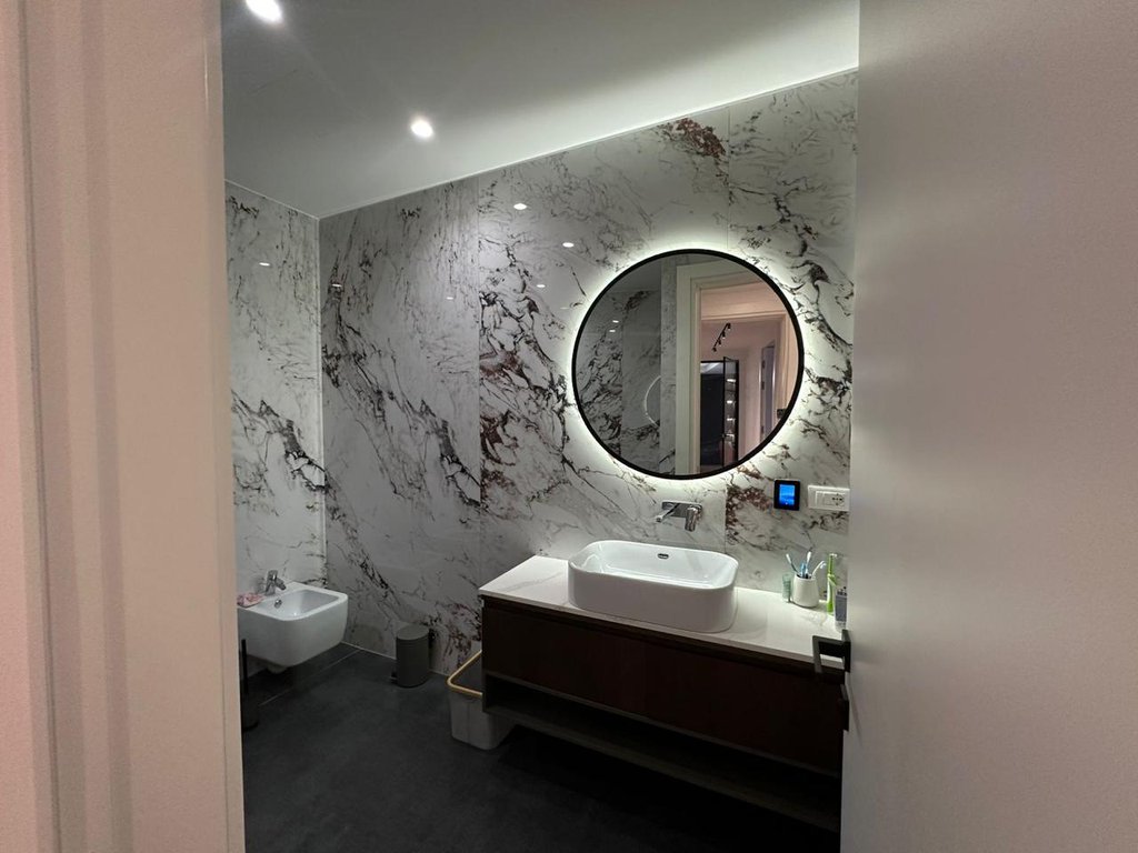 Shitet Apartament 2+1+2, Lake View Residence, Tiranë
