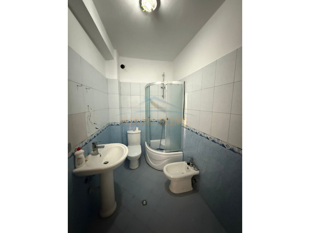 For sale, Apartment 2+1+2, Dry Lake, Tirana