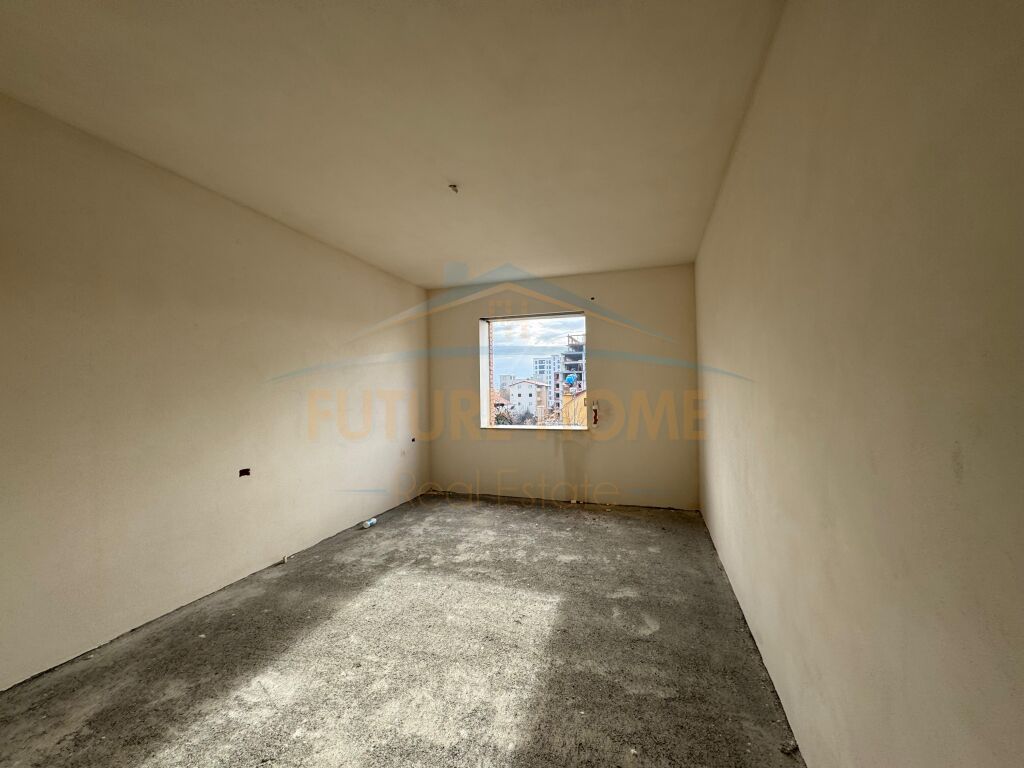 For sale, Apartment 2+1+2, "Ormad" Residence, Kamez, Tirana.