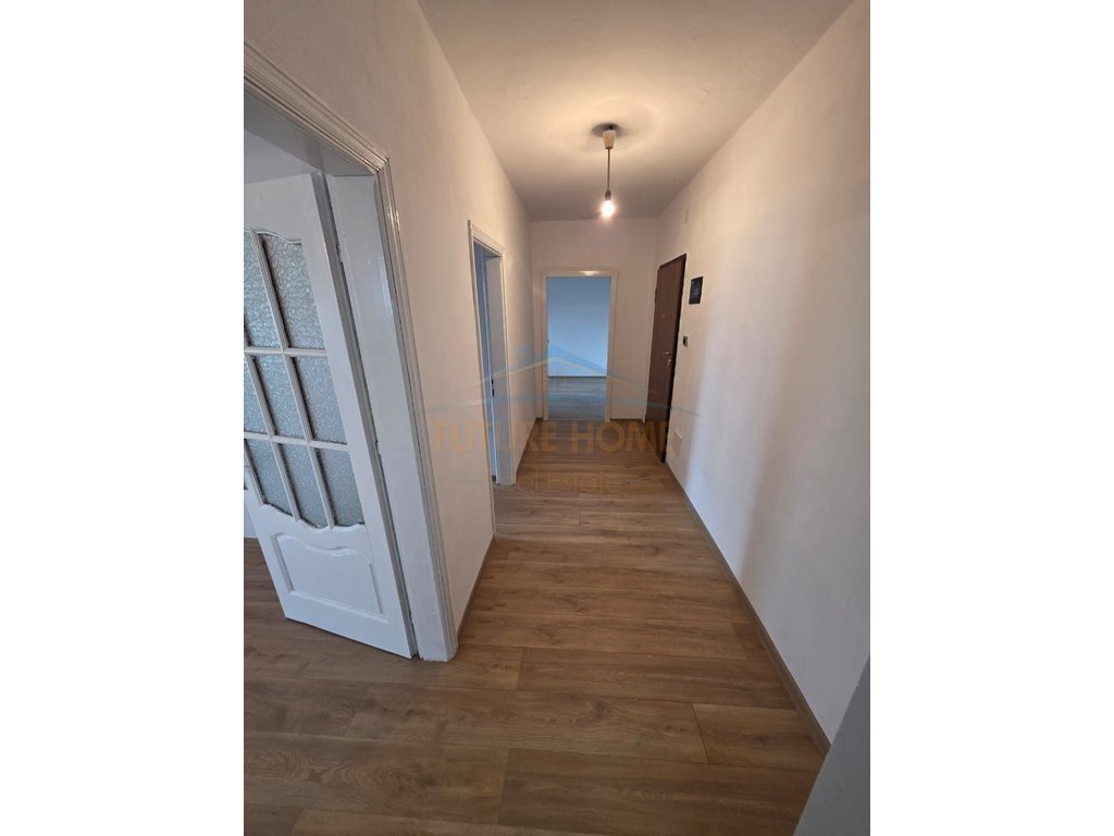 For sale, 2+1+2 Apartment, Sport Palace, Durres