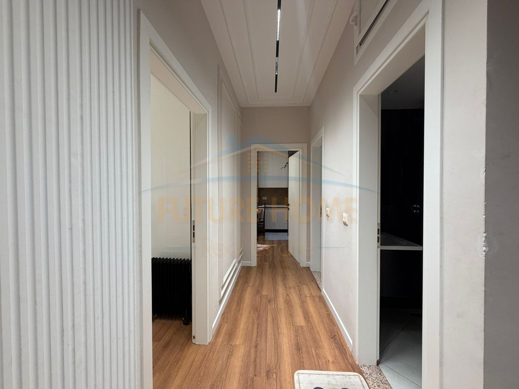 For sale, Apartment 2+1+2, Beach Railway, Durrës