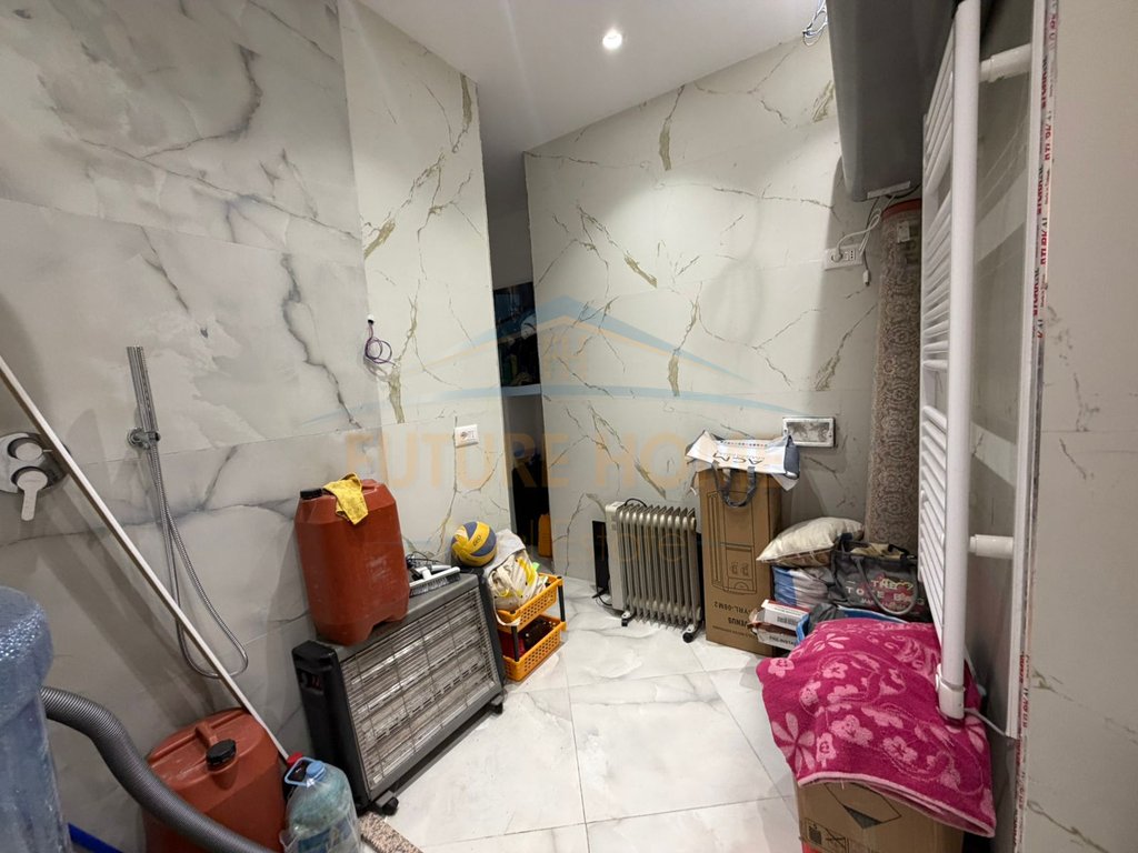 For sale, Apartment 2+1+2, Beach Railway, Durrës