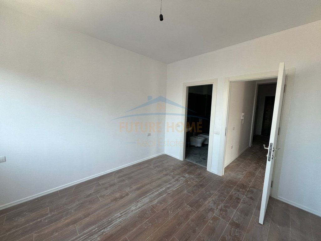 For sale, Apartment 2+1+2+ Parking Space, Sadik Petrela Street, ASL 2 Complex