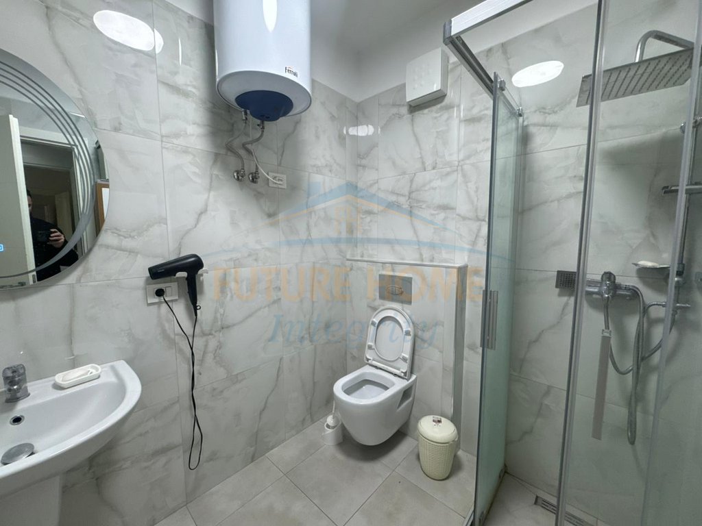 For sale, Apartment 2+1+2+Parking space, Ali Demi, Tirana.