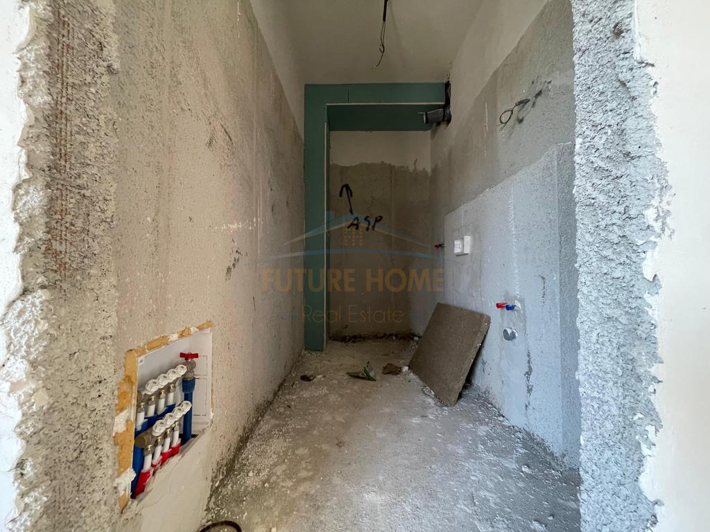For sale, Apartment 2+1+2+Parking Space, New Boulevard, Tirana