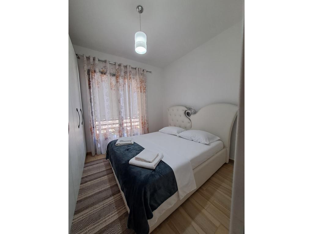 Shitet, Apartament 2+1+2+Post Parkimi, Don Bosko.