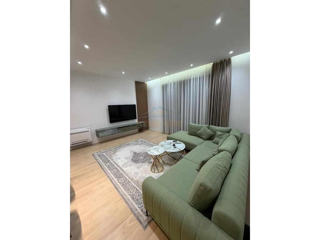Shitet, Apartament 2+1+2+Post Parkimi, "Kompleksi Delijorgji ", Tiranë