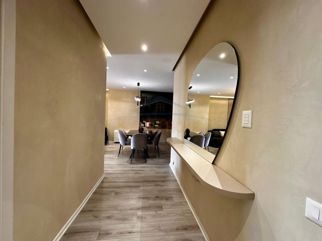 For sale, Apartment 2+1+2, Grand Gallery Complex, Yzberisht