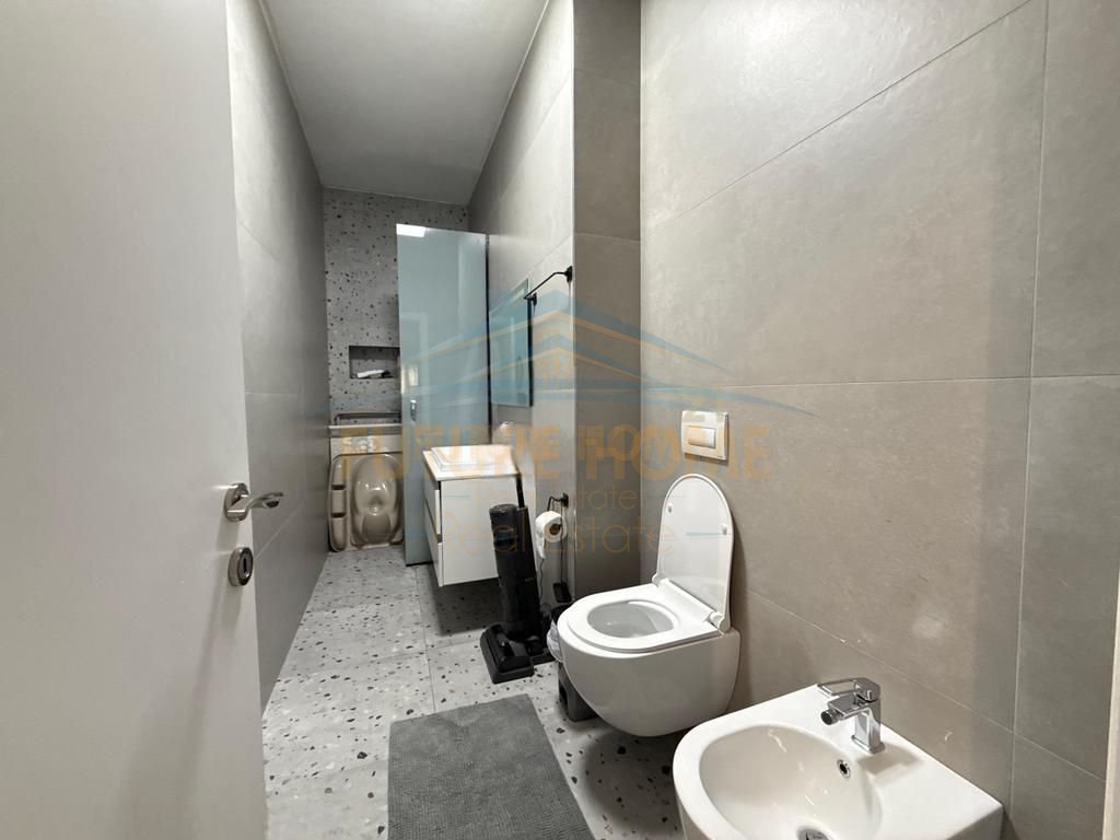 Shitet, Apartament 2+1+2+Post Parkimi, Kompleksi Grand Gallery, Yzberisht