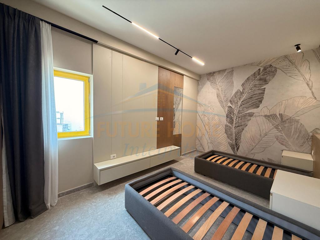 For sale, Apartment 2+1+2+Parking Space, Santorini Complex, Dhërmi.