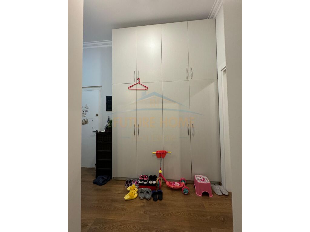 For sale, Apartment 2+1+2+Parking Post, Lake Dry, Tirana