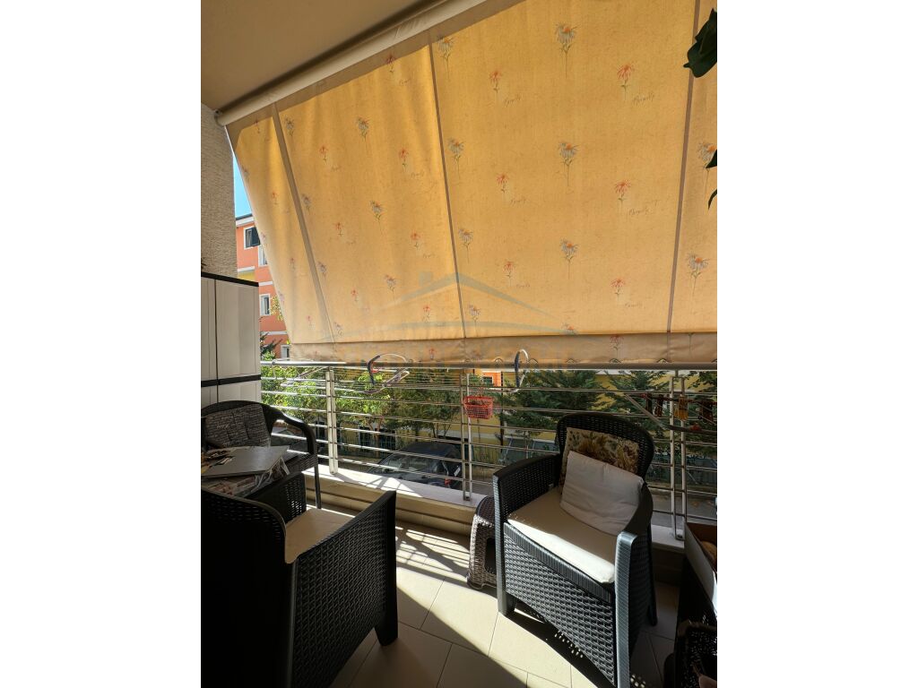 For sale, Apartment 2+1+2+Parking Post, Lake Dry, Tirana