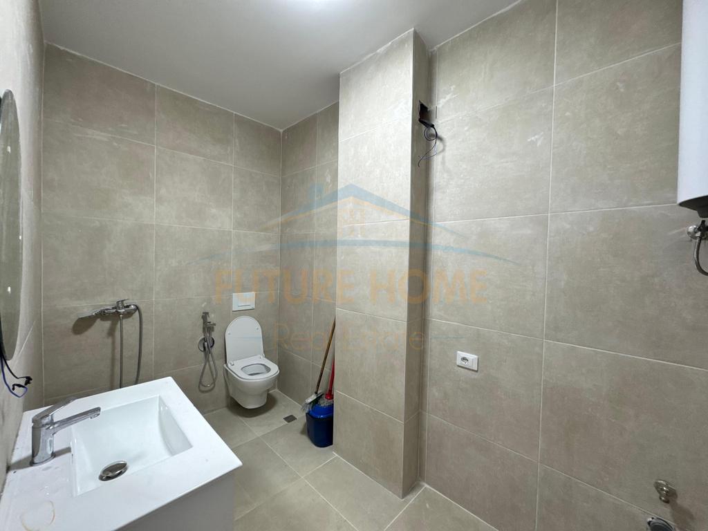 For sale, Apartment 2+1+2, Rruga e Elbasani, Tirana.