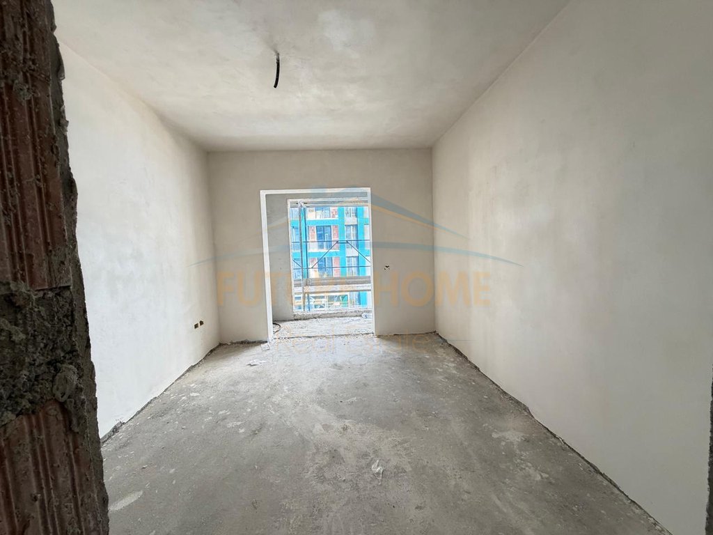 For sale, Apartment 2+1+2, Near the New Maternity Hospital, Tirana