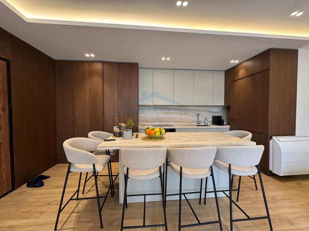 Shitet, Apartament 2+1+2, Rezidenca Avid, Jordan Misja, Tirane.