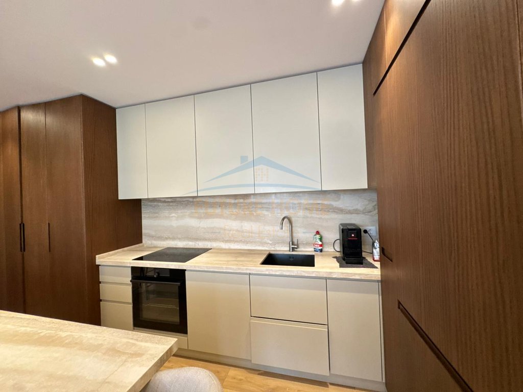 Shitet, Apartament 2+1+2, Rezidenca Avid, Jordan Misja, Tirane.