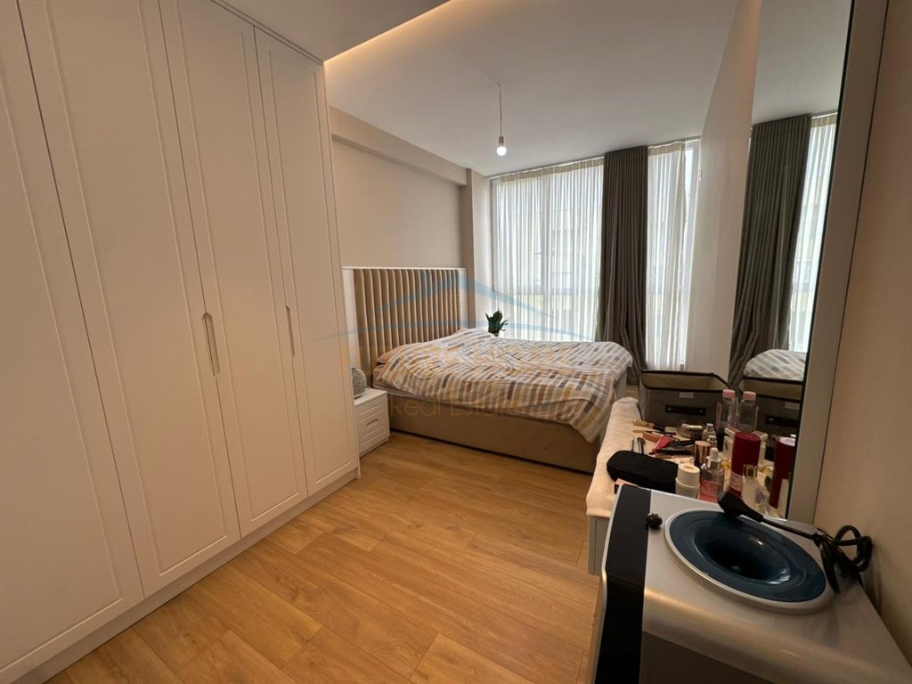 Shitet, Apartament 2+1+2, Rezidenca Avid, Jordan Misja, Tirane.