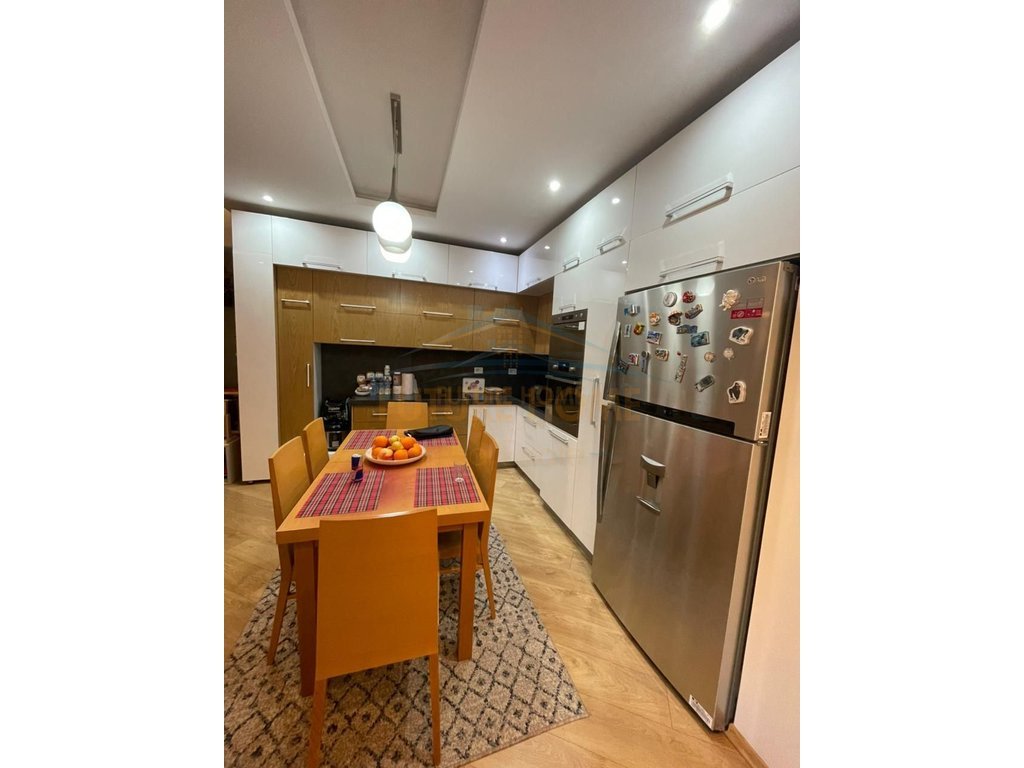 For sale, Apartment 2+1+2, Sona Residence, Dry Lake, Tirana