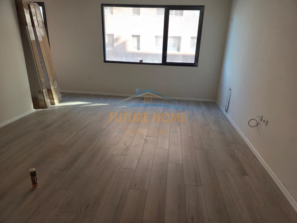 For sale, Apartment 2+1+2, Elbasan Street, Tirana.