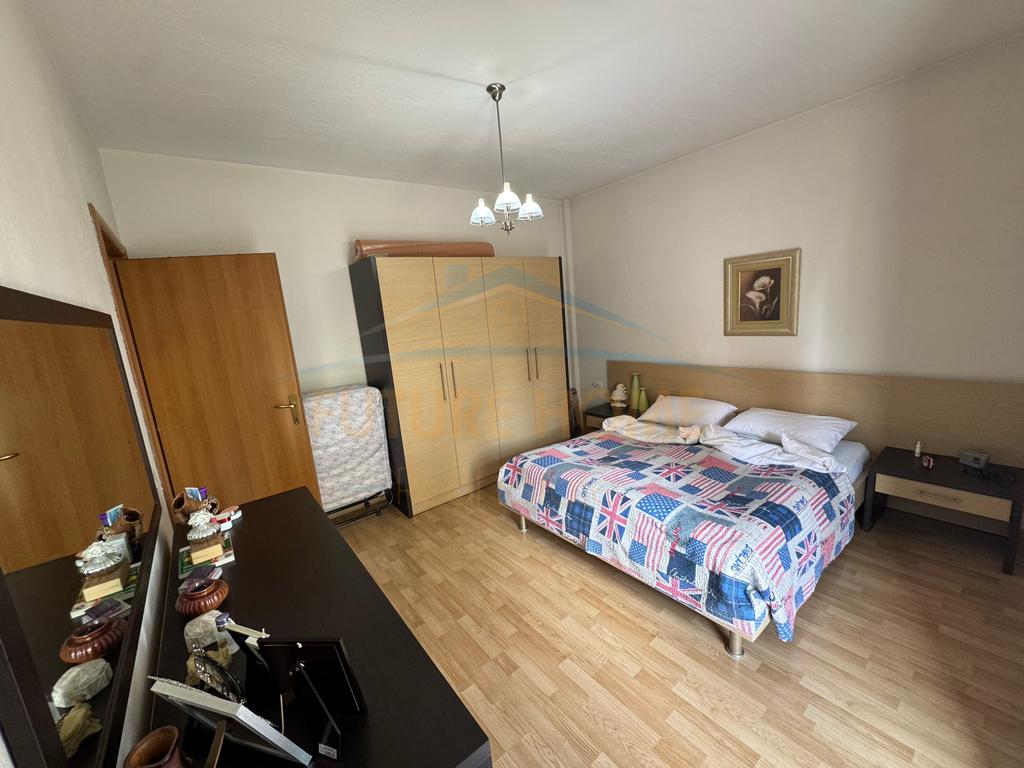 For sale, Apartment 2+1+2, Kavajes Street, Tirana.