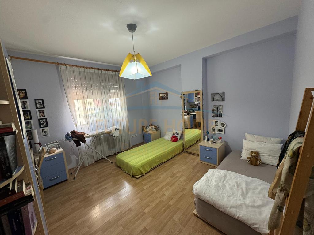 For sale, Apartment 2+1+2, Kavajes Street, Tirana.