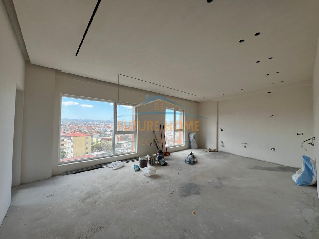 Shitet Apartament 2+1+2, Rruga Jordan Misja, Tiranë