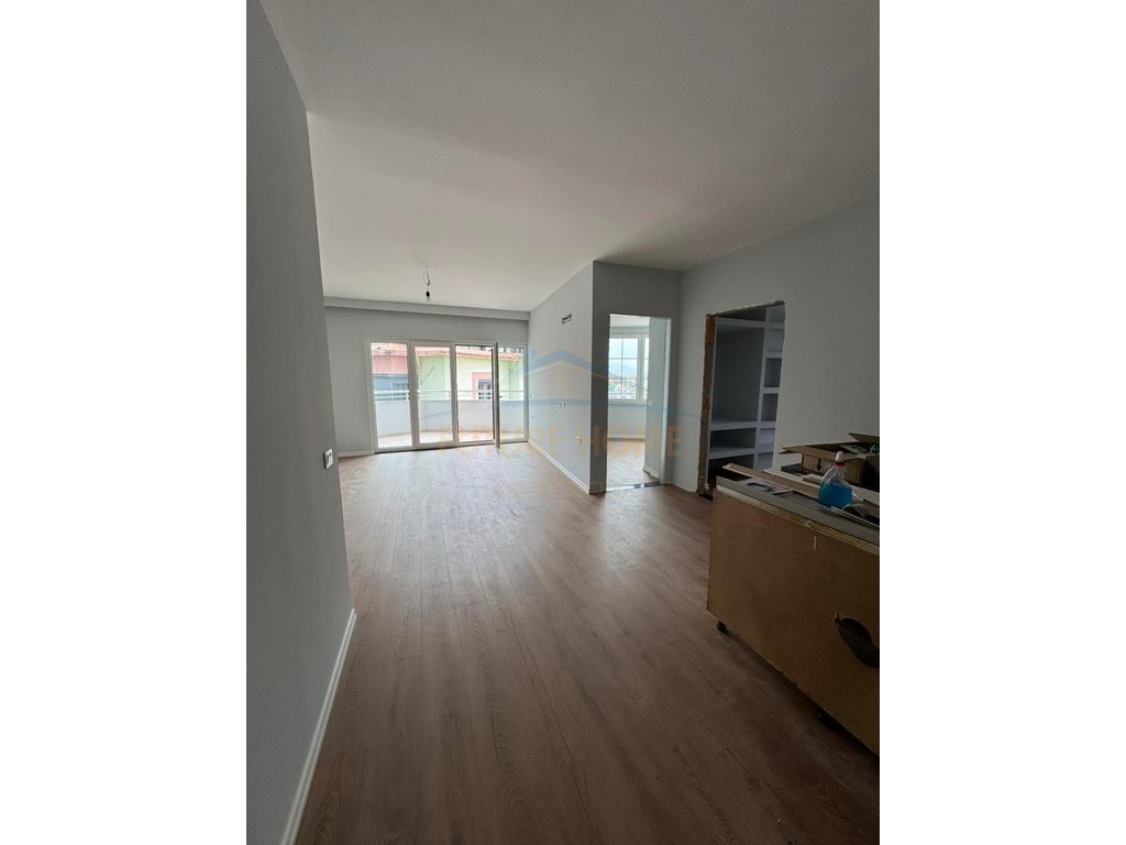 For sale, Apartment 2+1+2, Shefqet Kuka Street, Fresk