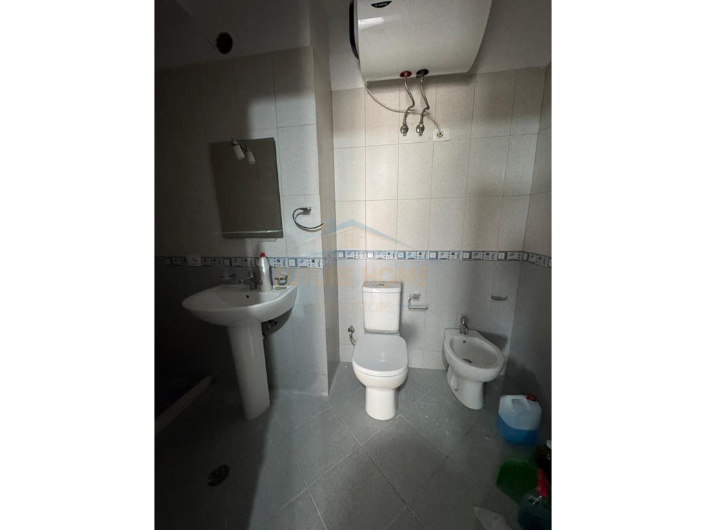 For sale, Apartment 2+1+2, Shefqet Kuka Street, Fresk