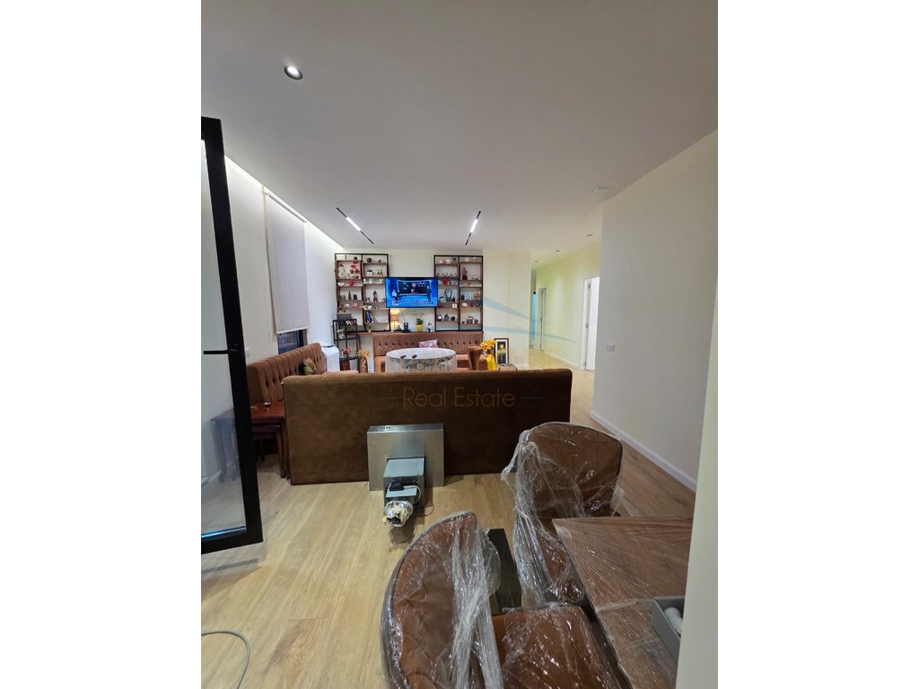 For Sale, Apartment 2+1+2, Siri Kodra Street