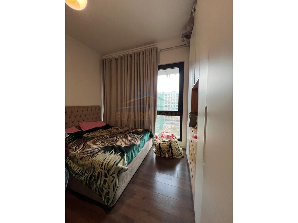 Shitet, Apartament 2+1+2, Square 21, Rruga e Kavajës