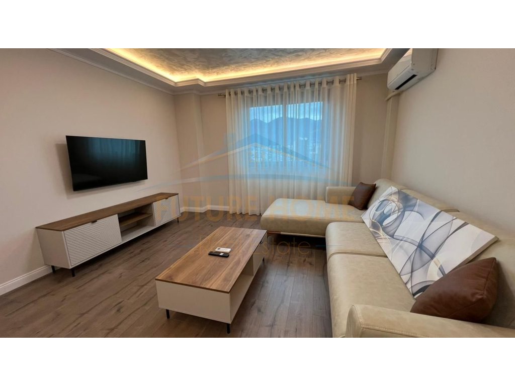 For sale, Apartment 2+1+2, Train Station, Tirana