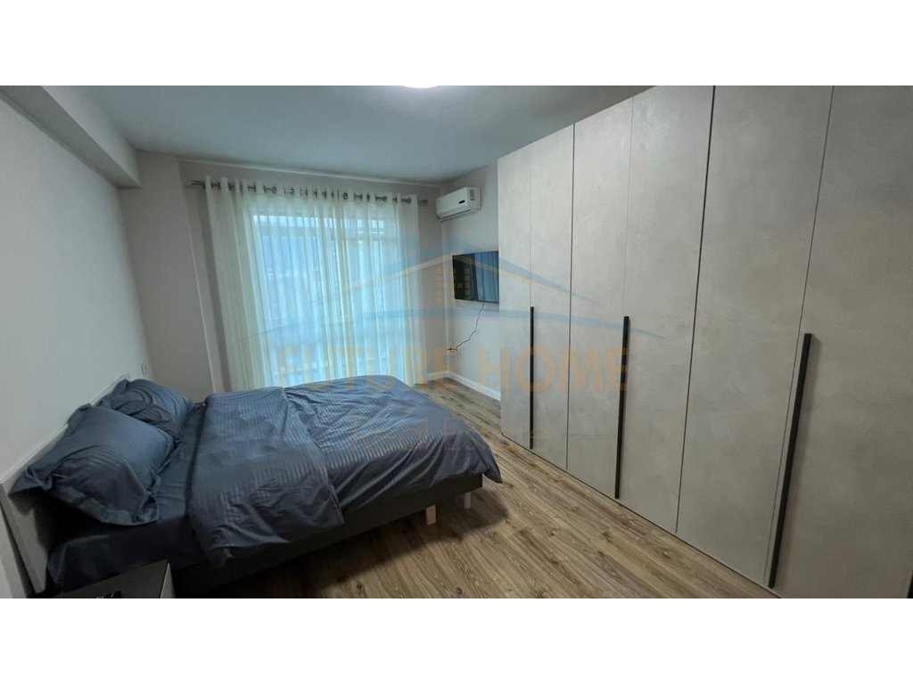 For sale, Apartment 2+1+2, Train Station, Tirana