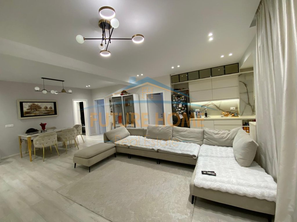 For sale, Apartment 2+1+2, Near Dinamo Stadium