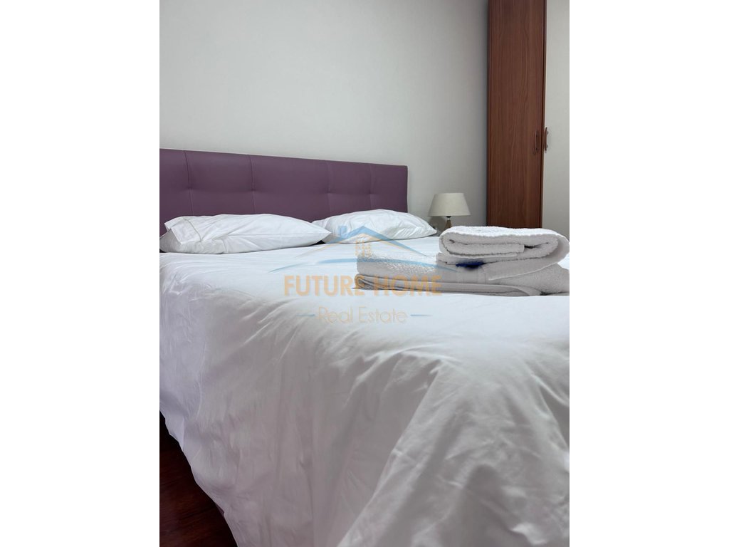 For sale, Apartment 2+1+2+Veranda, Bllok