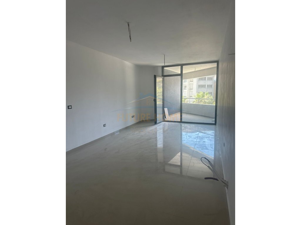 For sale, Apartment 2+2, White Hill Residence, Currila, Durres