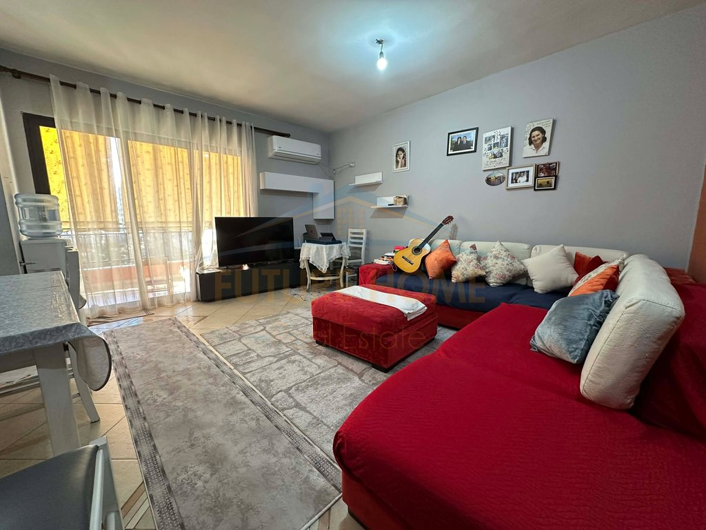 For sale, Apartment 2+1+2, Yzberisht