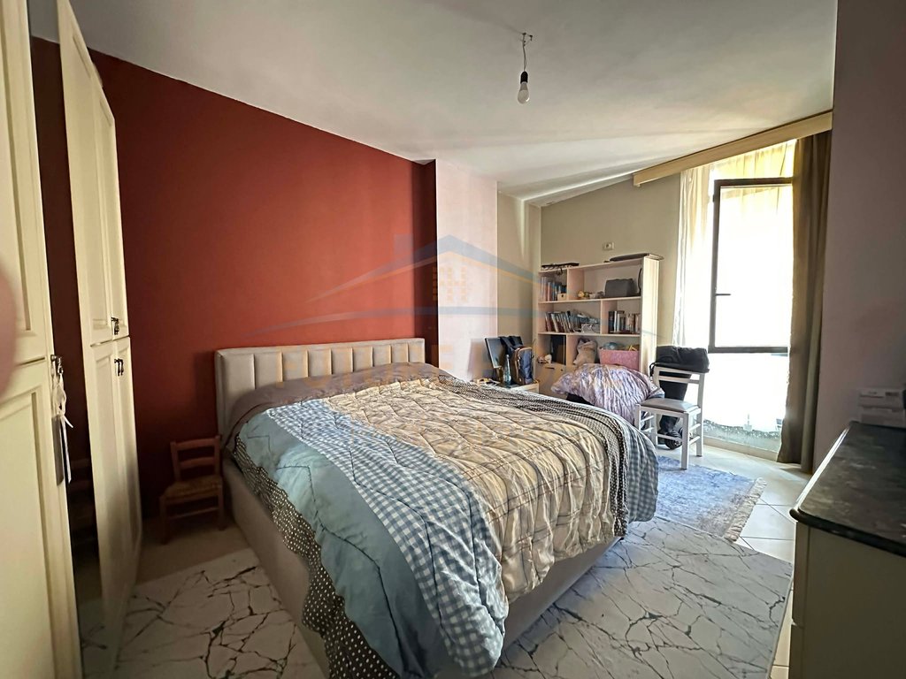 For sale, Apartment 2+1+2, Yzberisht
