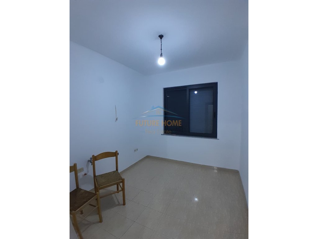 For sale, 2+1 Apartment, Brryli, Tirana