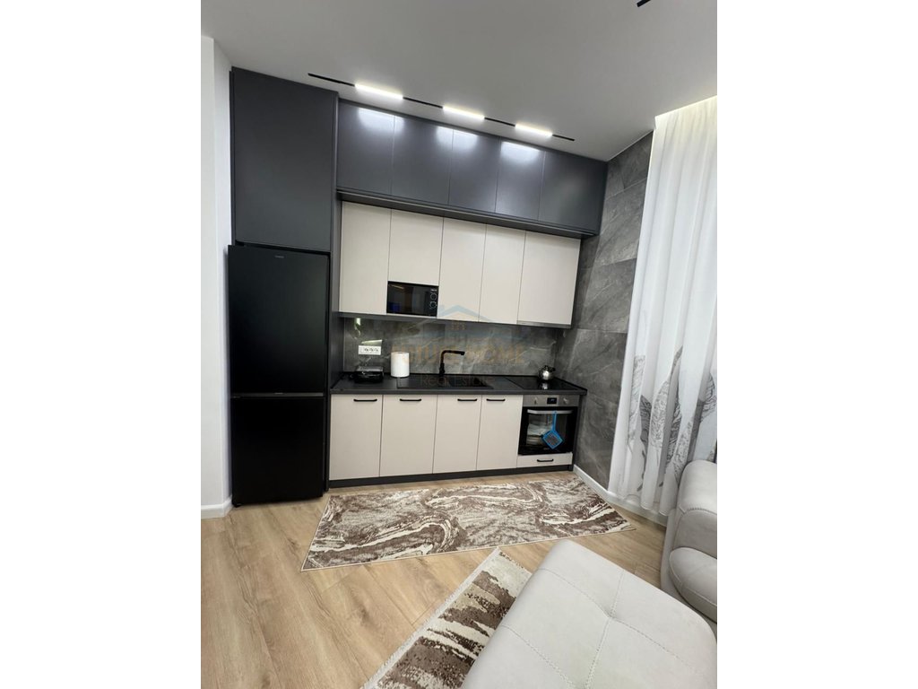For sale, 2+1 Apartment, Fresk, Tirana.
