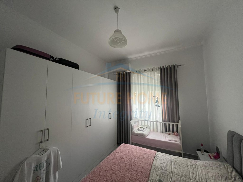 For sale, 2+1 Apartment, Fresku, Tirana.