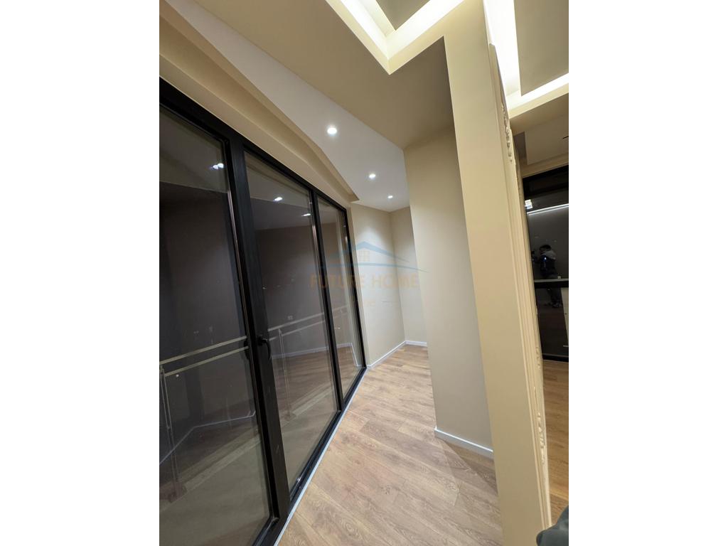 Shitet , Apartament 2+1 , Golden Tower , Tirane