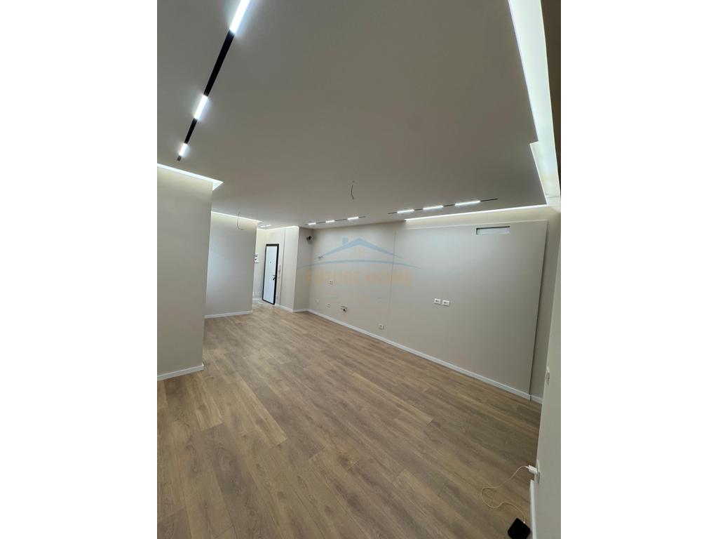 Shitet , Apartament 2+1 , Golden Tower , Tirane