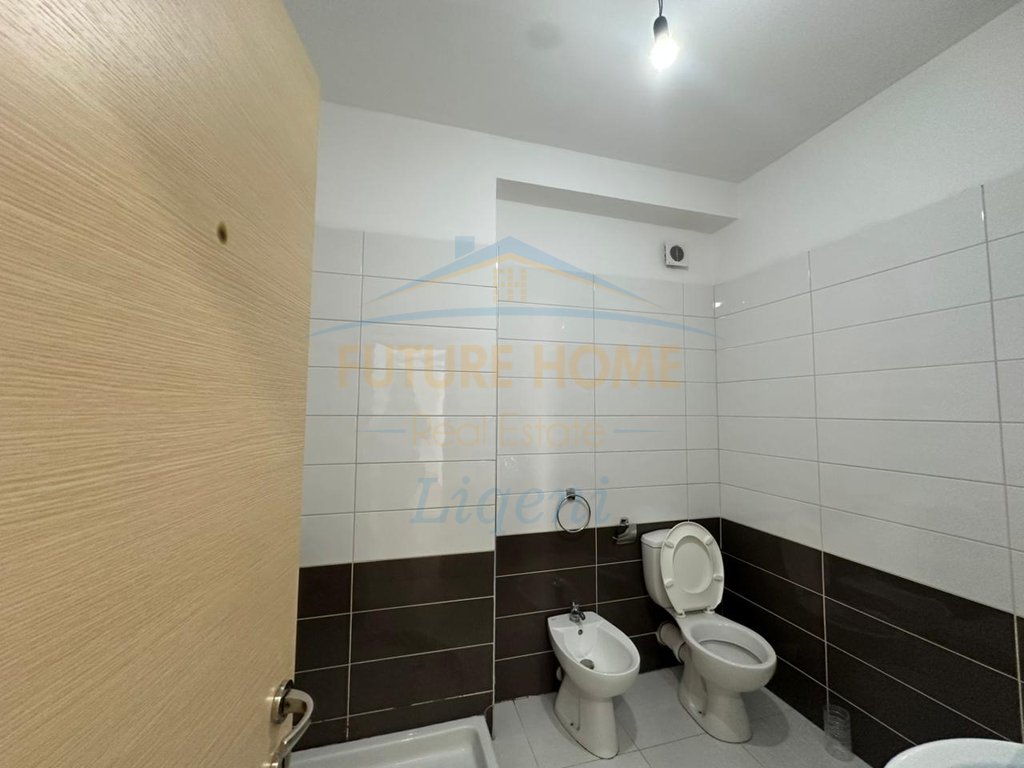 For sale, 2+1 Apartment, Kinostudio, Tirana