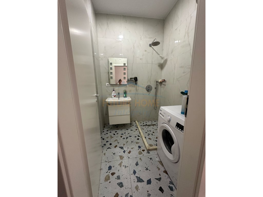 For sale, 2+1 Apartment, Mangalem Complex, Tirana.