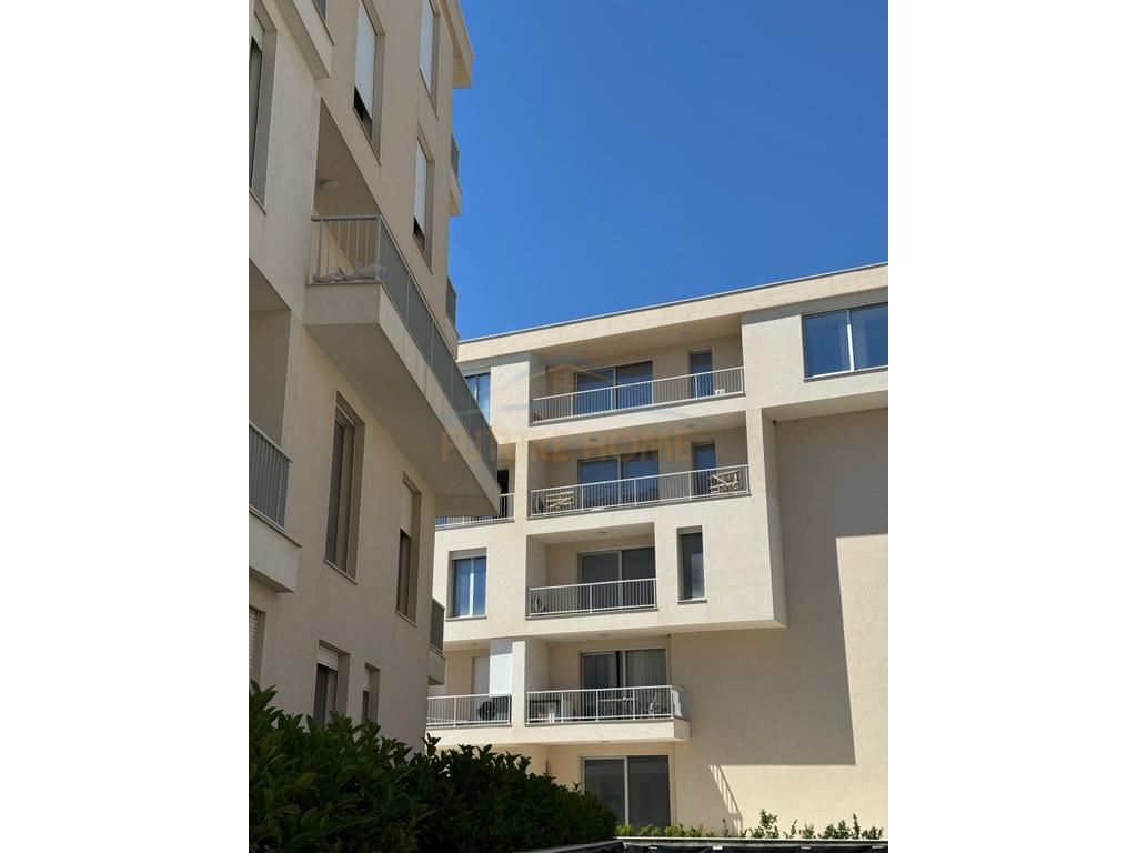 For Sale, Apartment 2+1, "Polyfunctional" Complex, Currila, Durrës