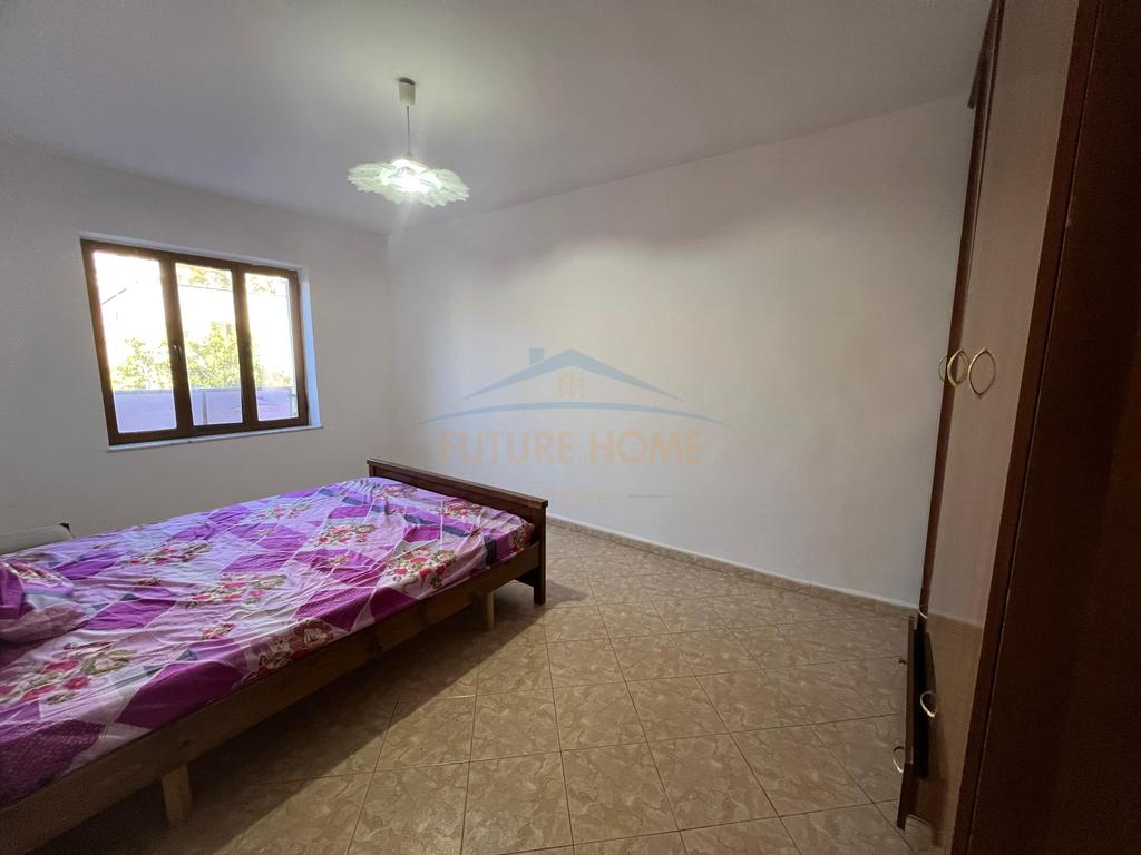 For sale, 2+1 Apartment, 28 Nentori Neighborhood, Vlorë.