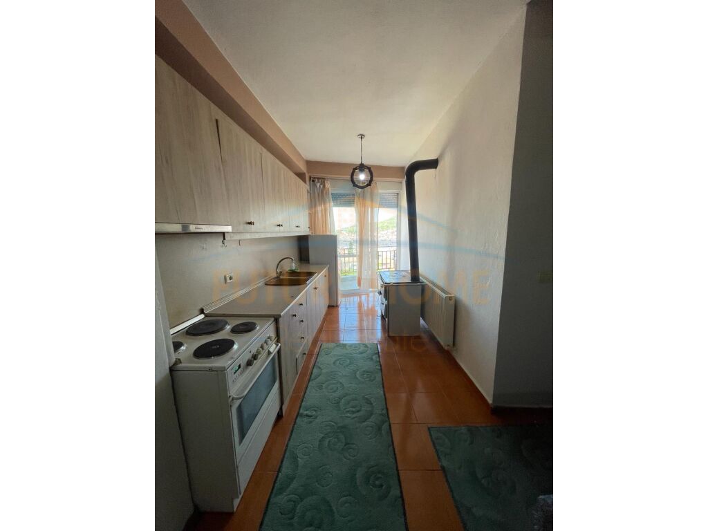 For sale, Apartment 2+1, Lagjia 14, Korça.