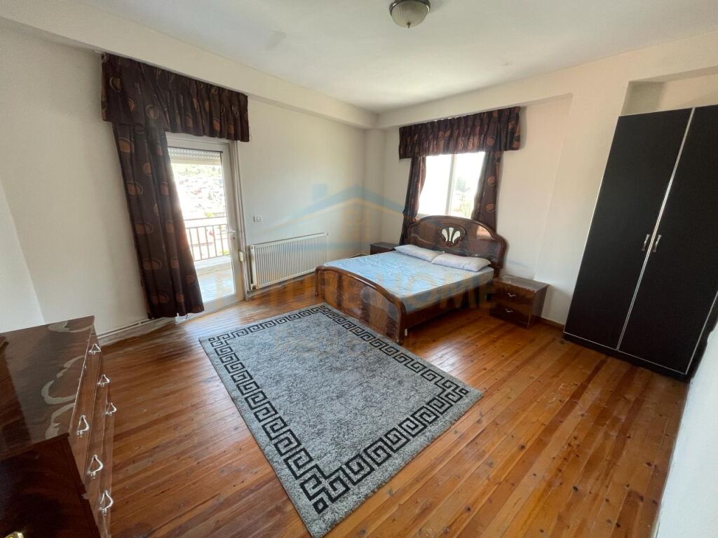 For sale, Apartment 2+1, Lagjia 14, Korça.