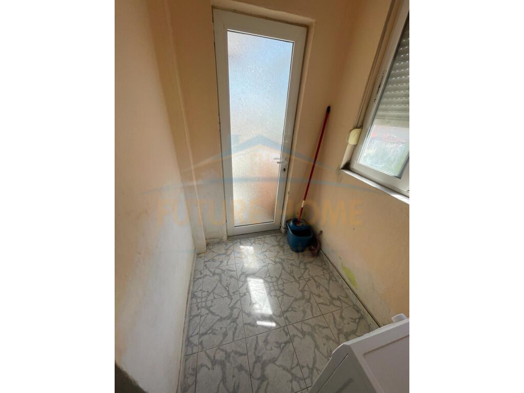 For sale, Apartment 2+1, Lagjia 14, Korça.