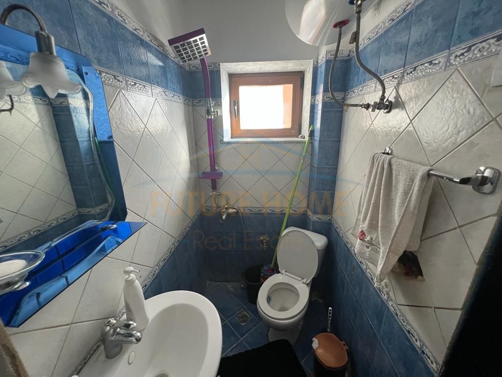 Apartament 2+1, Lagjia 14, Korçë